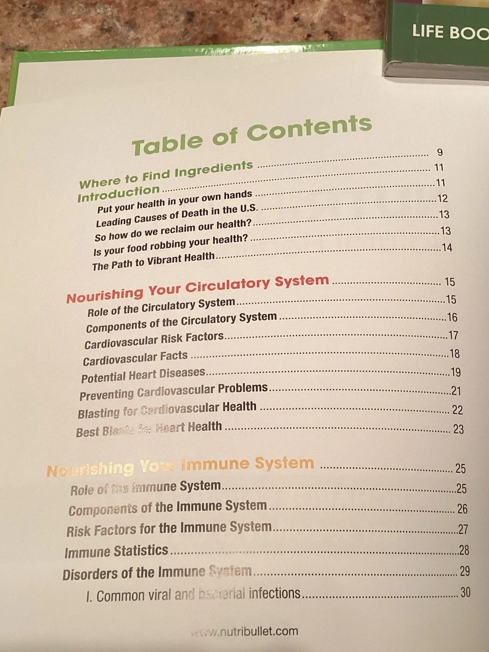 Nutribullet Natural Healing Foods Cookbook - Green